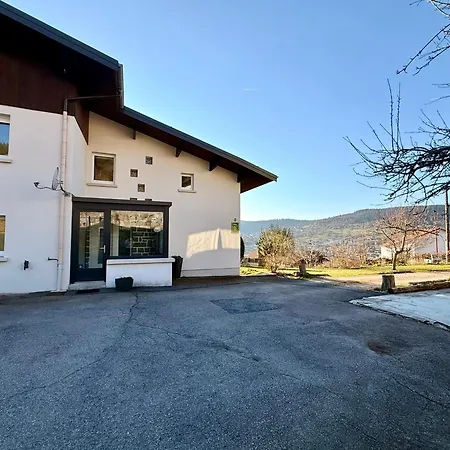 Entre Montagne Et - Vue