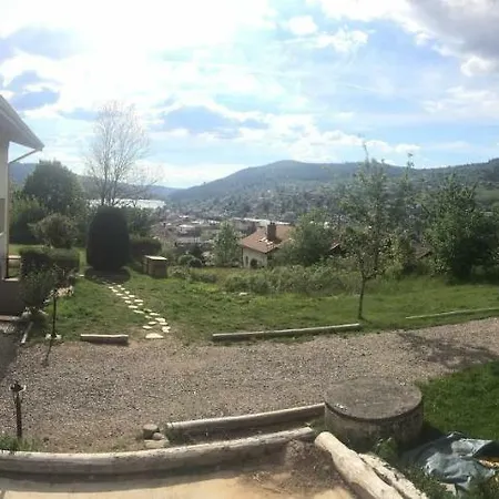 Entre Montagne Et Apartment
